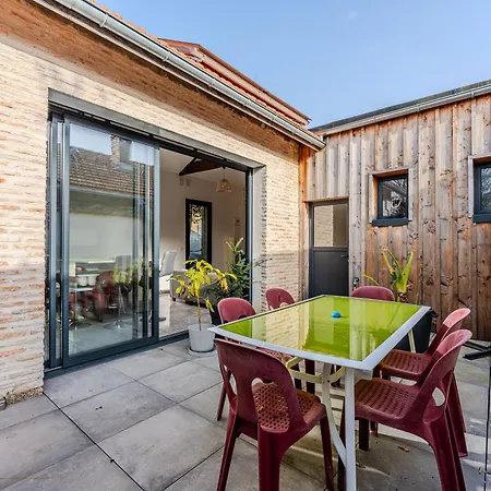 5 Etoiles Semesterbostad *