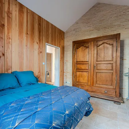 5 Etoiles * Αρασόν